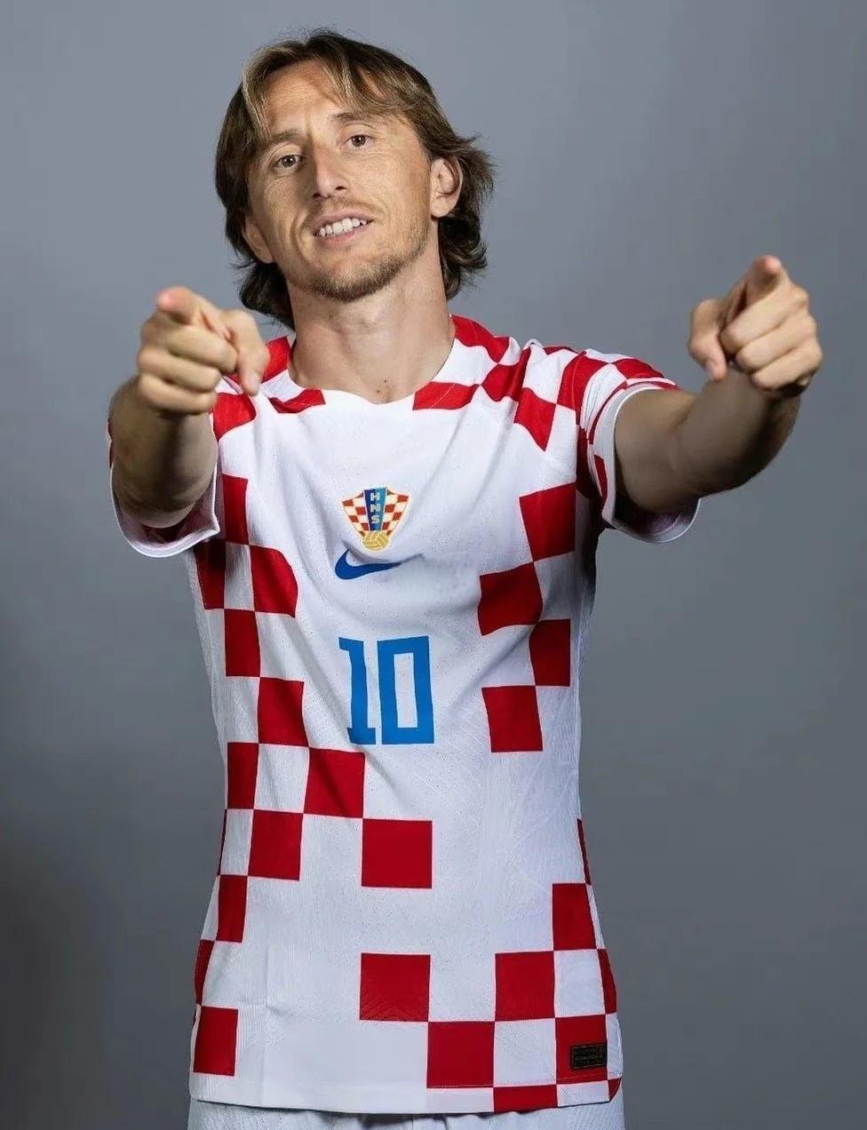 德岛漩涡vs长崎成功丸首发：巴塞洛斯、安普森先发